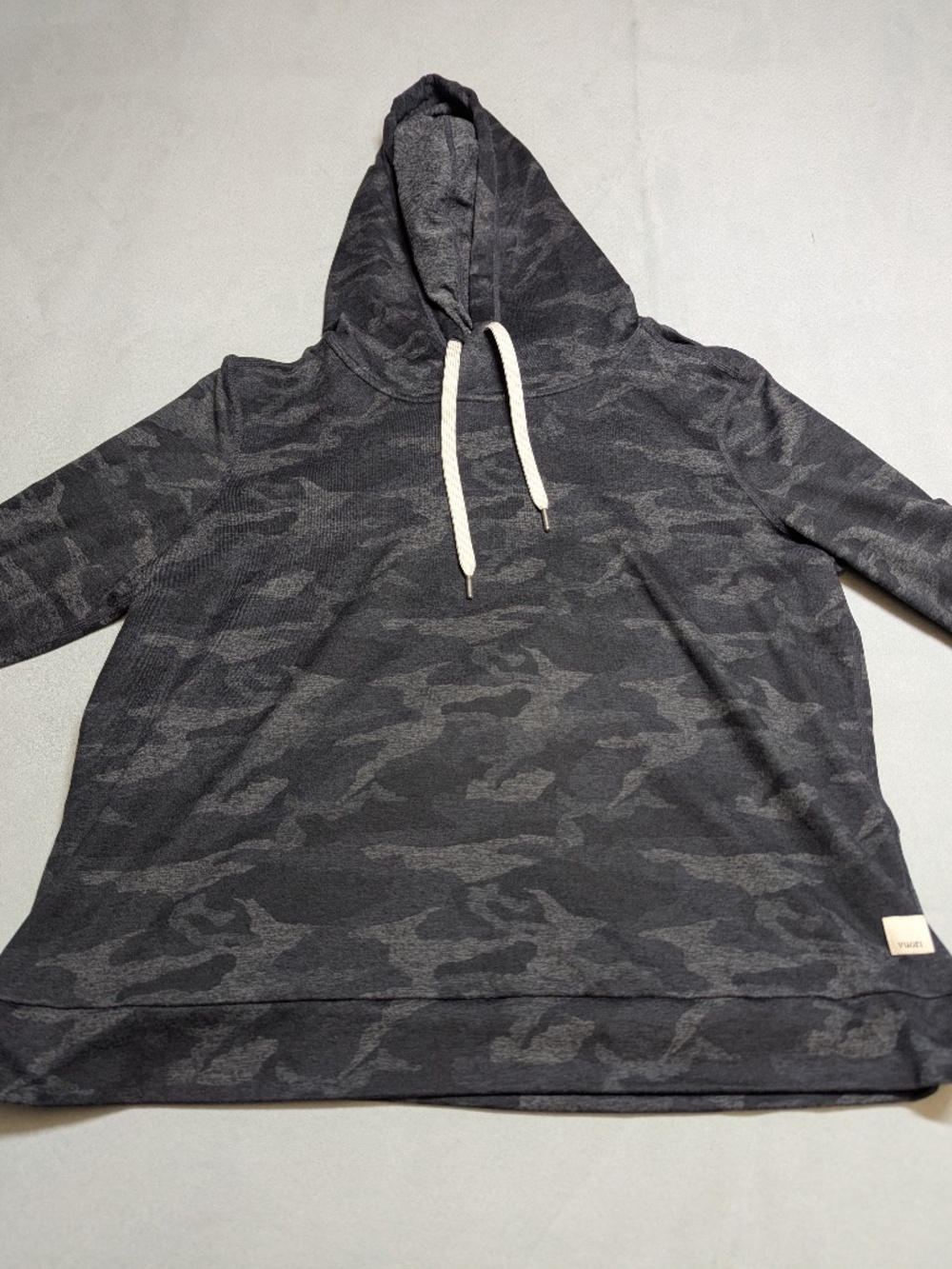 Vuori Halo Essential Hoodie Pullover Sweatshirt - Size Small